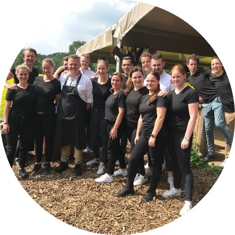 Het team van de heer Kocken op Asperges in het veld